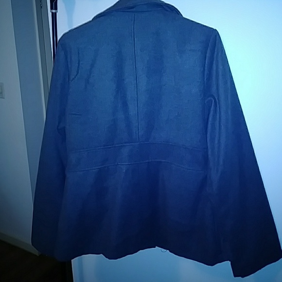 Coats - Picture 3 of 5